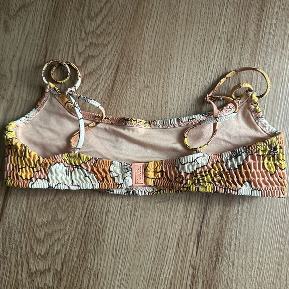 Triangl Bikini, Size XXS, Like New. Inesia Nude Retro - Picture 3 of 8